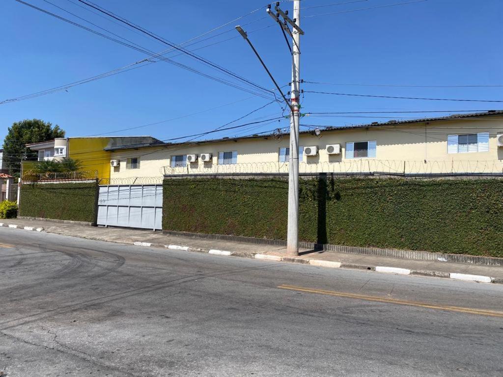 Motel 2000 Guarulhos Bagian luar foto