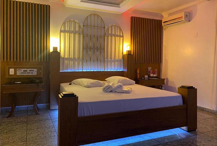 Motel 2000 Guarulhos Ruang foto
