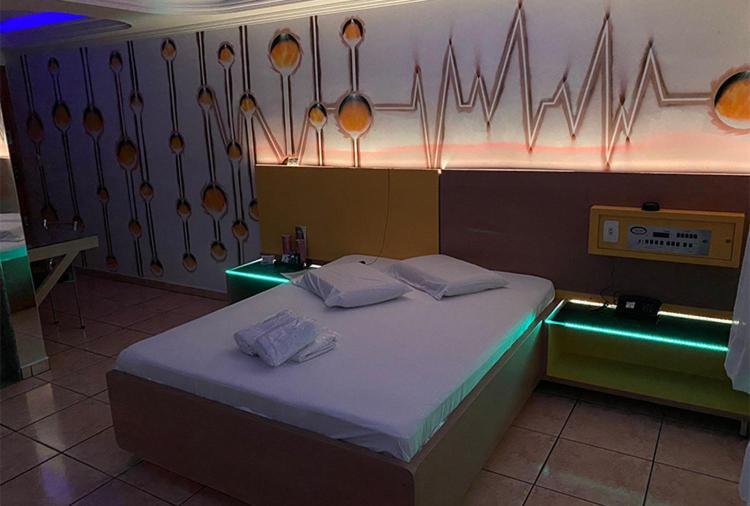 Motel 2000 Guarulhos Ruang foto