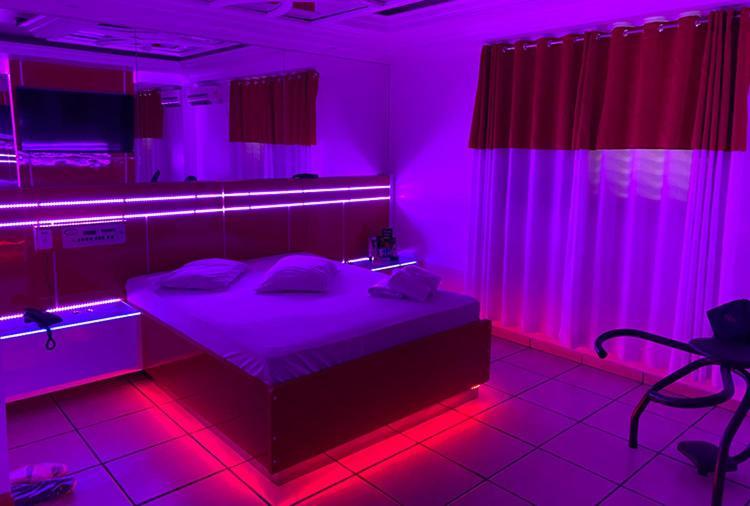 Motel 2000 Guarulhos Ruang foto