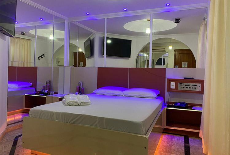 Motel 2000 Guarulhos Ruang foto